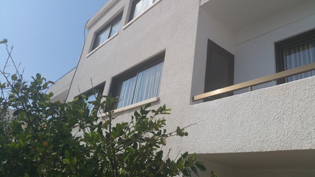 Terpsithea Apartament *